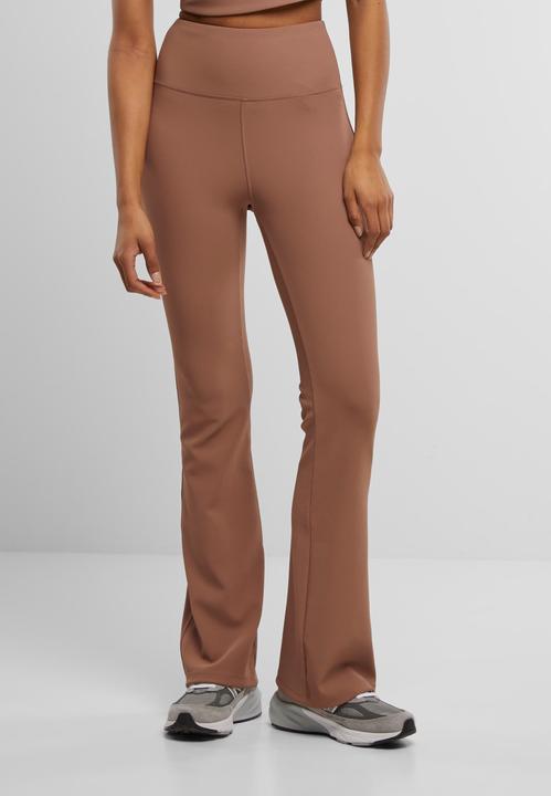 Actual product image Urban Classics Ladies Flared Leggings Rib - 191787 (XL)