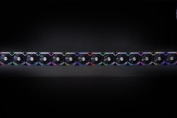 Actual product image Lian-Li UNI FAN SL120 RGB PWM (120 mm, 1 x)
