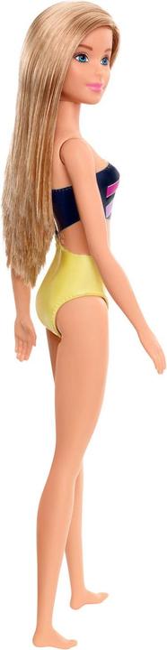 Image du produit Barbie Beach avec maillot de bain à rayures