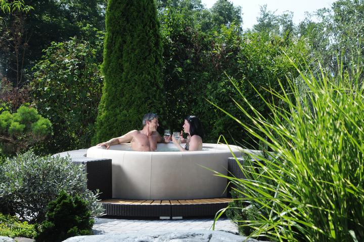 Actual product image Softub Legend 220 (4 pers.)
