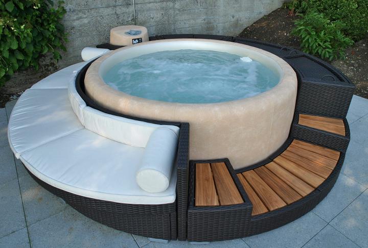 Actual product image Softub Poly Rattan Chill Lounge 220 Mocca