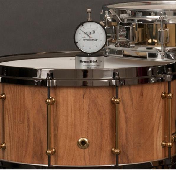 Produktbild Drum Dial Drum Tuner Stimmgerät mit Drumsticks