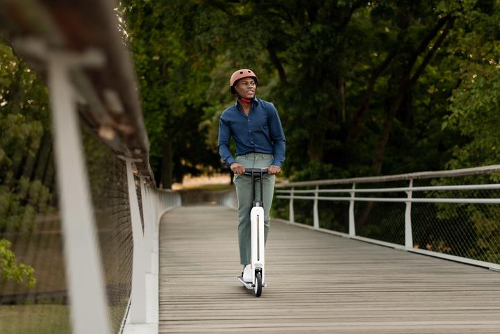 Produktbild Segway-Ninebot T15E (20 km/h, 12 km, 250 W)