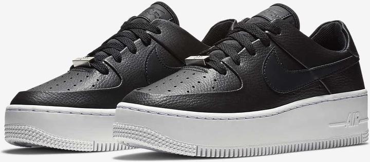 Produktbild Nike Air Force 1 Sage Low (40)