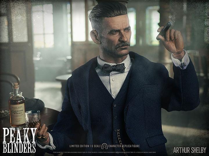 Actual product image Big Chief Studios Peaky Blinders Action Figure 1/6 Arthur Shelby Limited Edition 30 cm