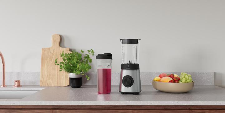 Actual product image Electrolux Create 4 Compact Blender E4CB1-6ST -tehosekoitin (350 W)