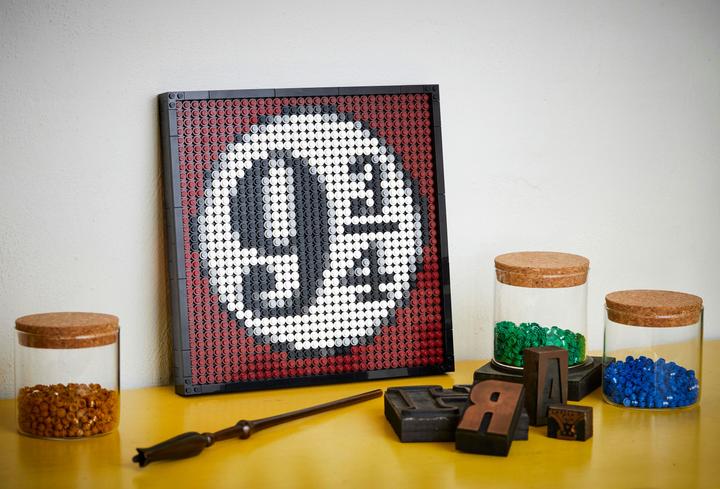 Produktbild LEGO Harry Potter Hogwarts Wappen (31201, LEGO Harry Potter)