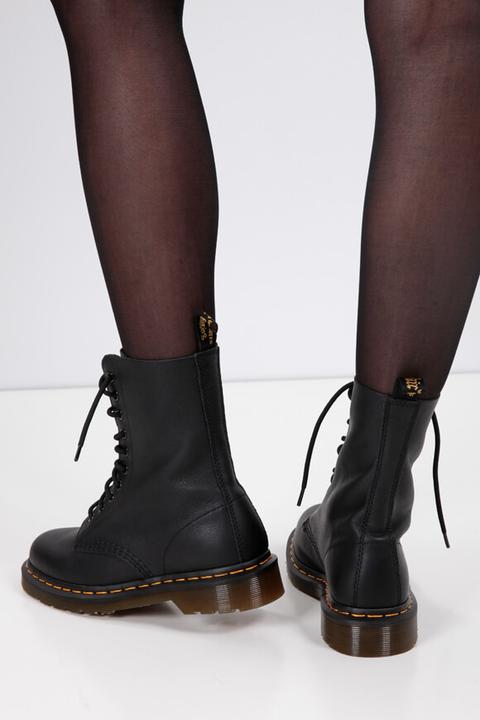 Actual product image Dr. Martens 1490 Virginia (36)