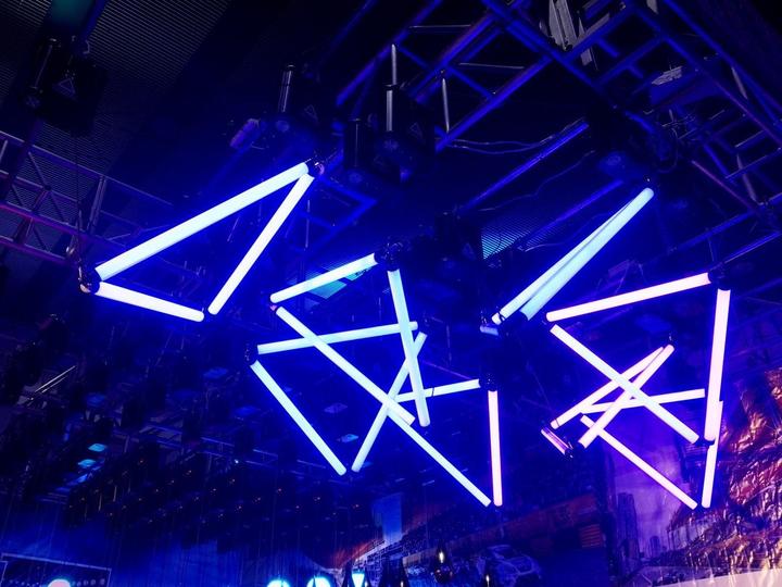 Actual product image Eurolite LED Space Tube 100 + HST-500