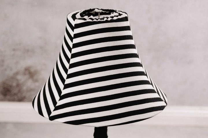 Immagine prodotto Happy Lamps Baby Luna il gatto bambino, lampada da tavolo a LED, fatta a mano (450 lm)