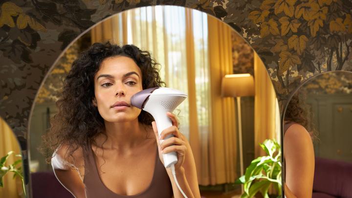 Produktbild Philips Lumea IPL Series 8000