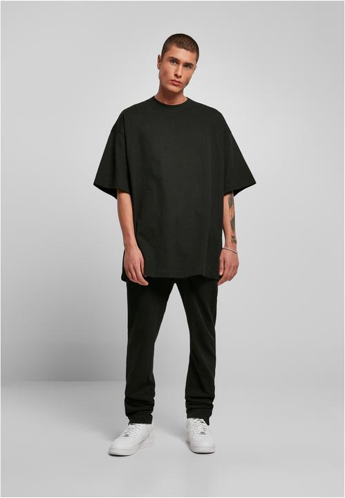 Actual product image Urban Classics Huge Tee - 16930 (L)