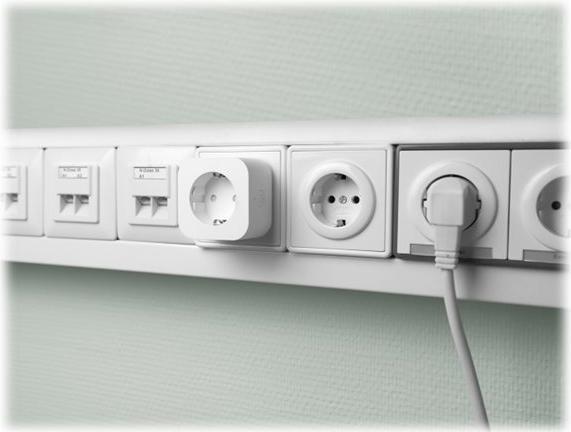 Produktbild Delock Steckdosen Schalter mit Tasmota Firmware (CEE 7/3)