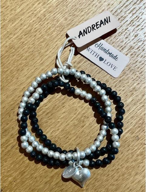 Produktbild Andreani Armband aus echtem Lavastein mit Herzanhänger schmal von 1 (19 cm, Echtes Lavastein)