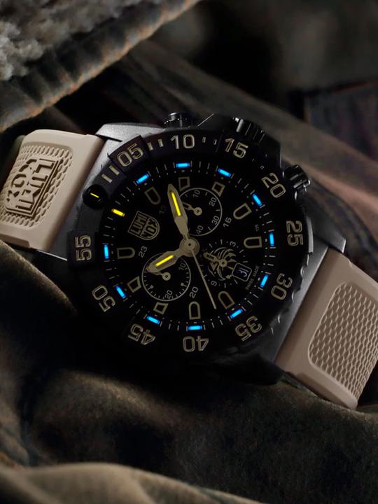 Actual product image Luminox XS.3590.NSF.SET Men's watch Navy Seal Foundation Chronograph Set 45mm 20ATM (Chronograph, 45 mm)