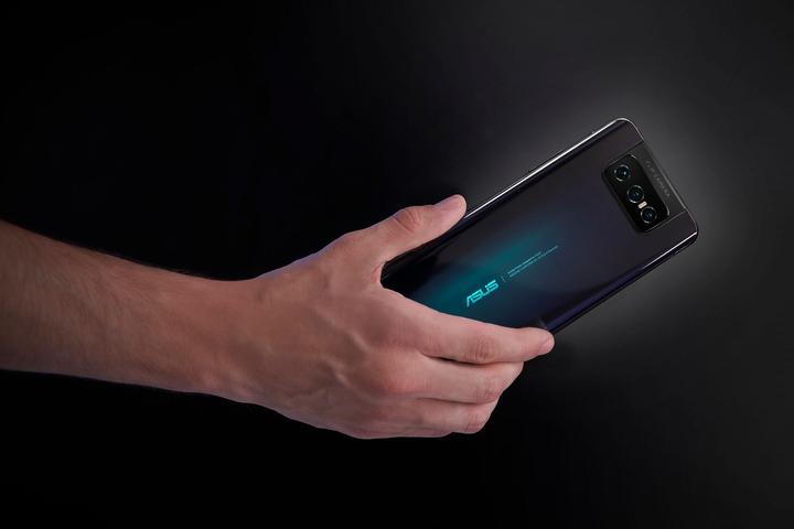 Produktbild ASUS Zenfone 7 (128 GB, Aurora Black, 6.67", Dual SIM, 64 Mpx, 5G)