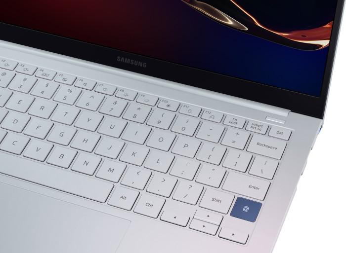 Produktbild Samsung Galaxy Book Ion (13.30", Intel Core i5-10210U, 8 GB, 256 GB, DE)