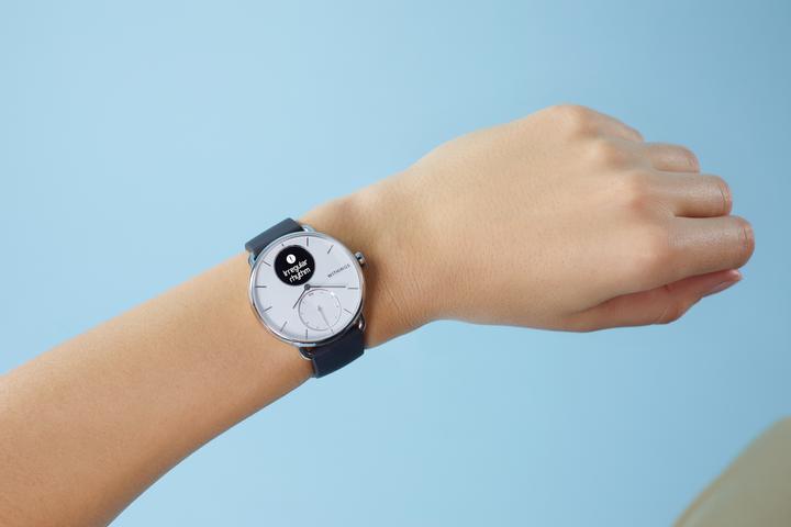 Produktbild Withings ScanWatch (42 mm)