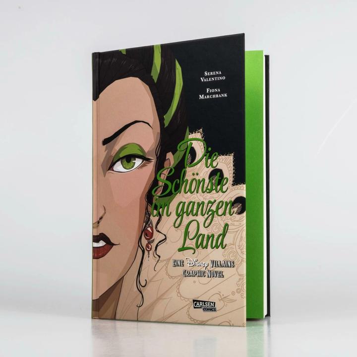 Actual product image Disney Villains Graphic Novels: Die Schönste im ganzen Land (German, Serena Valentino, Fiona Marchbank, 2024)