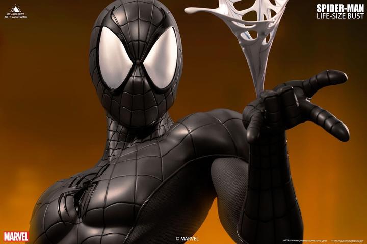 Actual product image Queen Studios Marvel Comics "Spider-Man Black" 1/1 Lifesize Bust