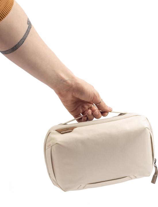 Actual product image Peak Design Tech Pouch (Camera case, 2 l)