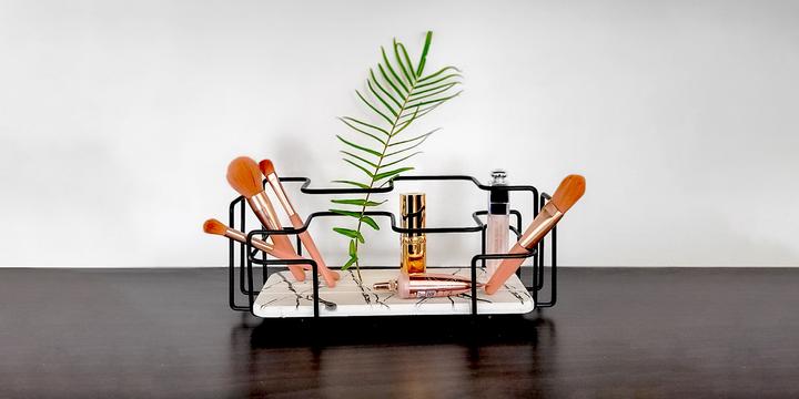 Actual product image Stonea Elona toothbrush holder Coral