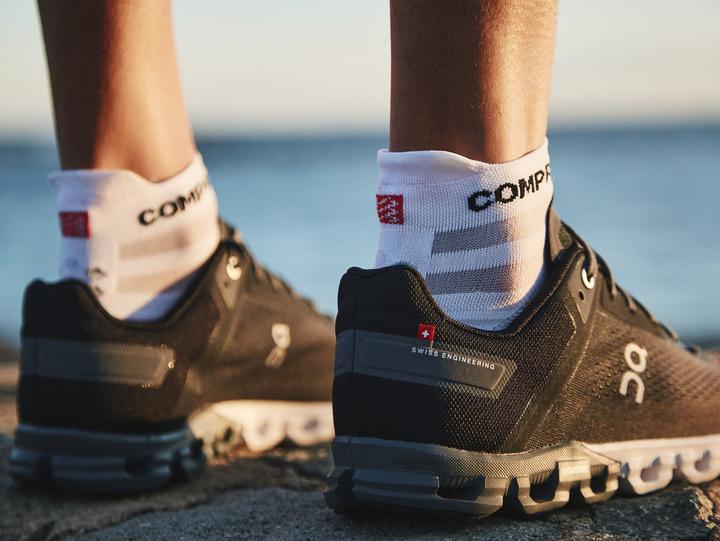 Produktbild Compressport Pro Racing Socks v4.0 Ultralight Run Low (45 - 48)