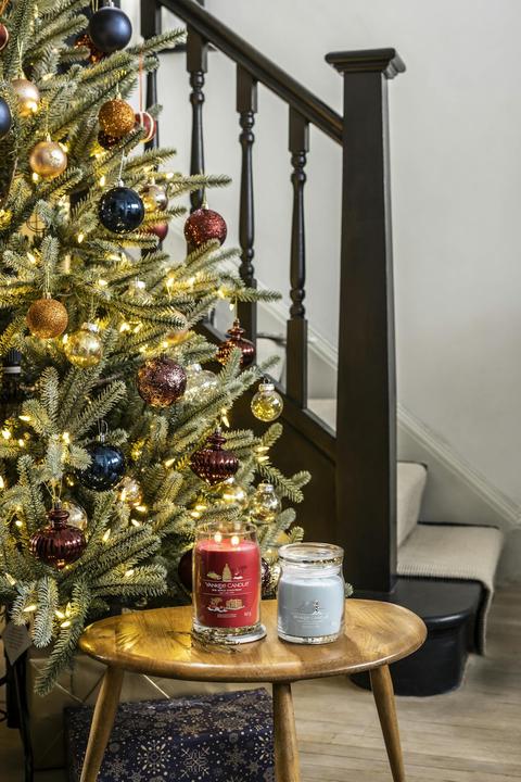 Actual product image Yankee Candle North Pole Hideaway (368 g)