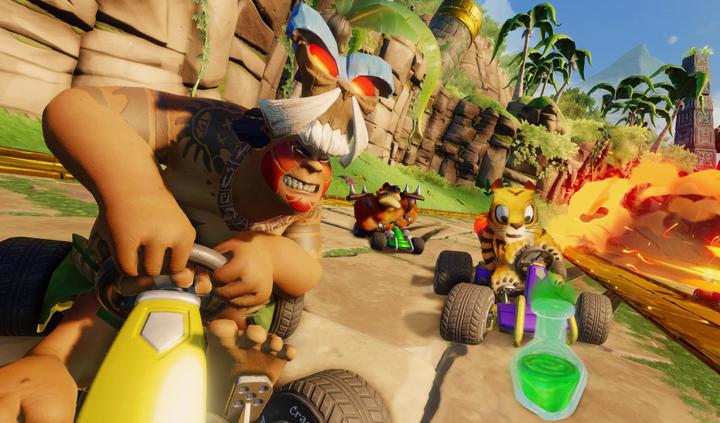 Produktbild Activision Crash Team Racing Nitro-Fueled (Xbox One S, EN)