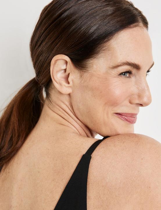 Produktbild Gerry Weber Basic Top mit Rückenausschnitt Top Gewirke (42)