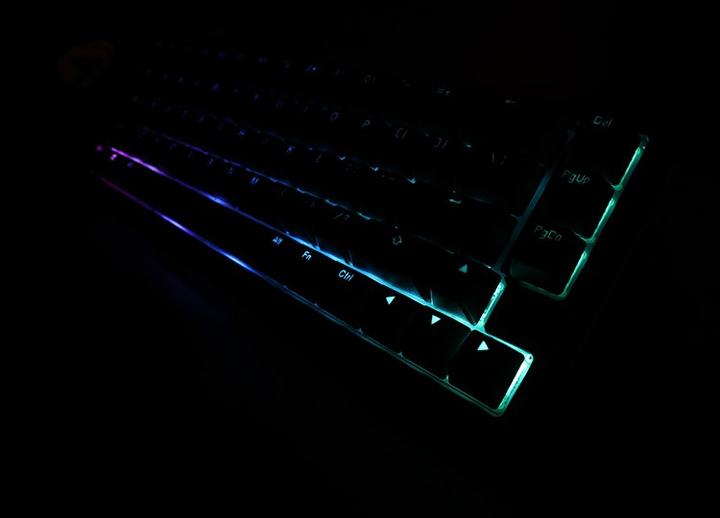 Produktbild Ducky One 2 (DE, Kabelgebunden)