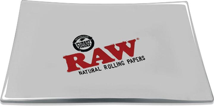 Actual product image RAW Rolling Tray S Glass 150 x 100mm