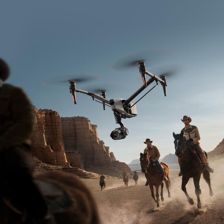 Image du produit DJI Inspire 3 (28 min, 3995 g, 44.70 Mpx)