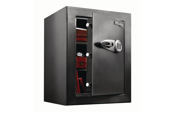 Actual product image Master Lock T8-331 (119.90 l)