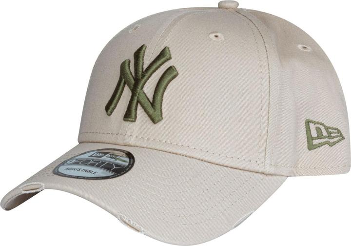 New Era 9Forty Strapback Cap - Distressed Ny Yankees Beige