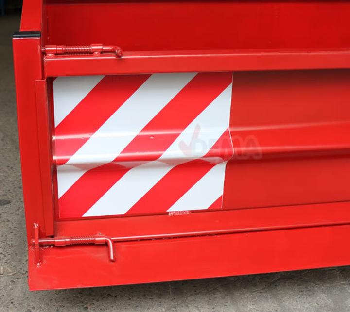 Actual product image Dema Heckcontainer Typ 1500 S / K1- rot (550 l)