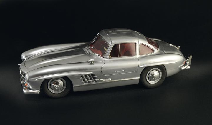 Produktbild 1:16 Mercedes-Benz 300 SL Gullwing