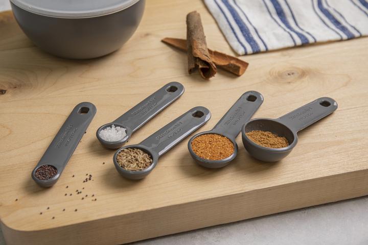 Produktbild KitchenAid Ka Set Of 5 Measuring Spoons Grey (15 ml)