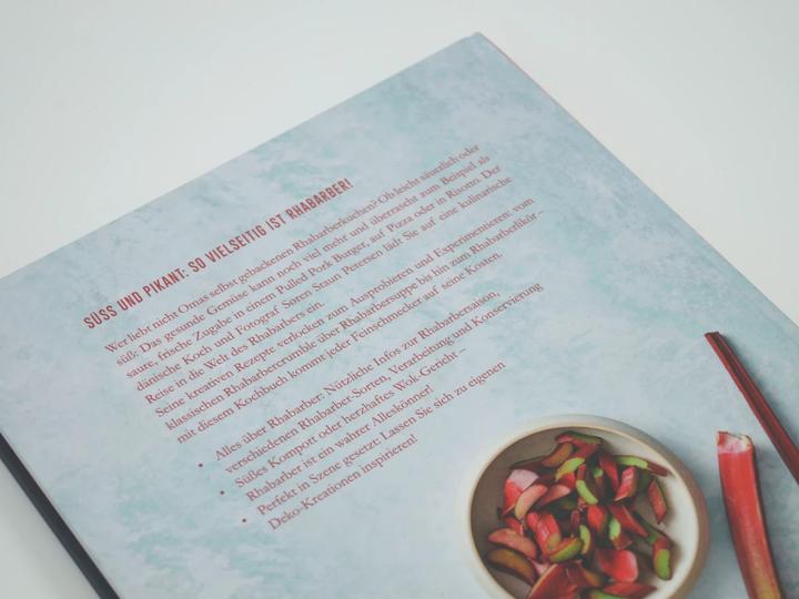 Produktbild Rhabarber - Raffinierte Rezepte für Süsses und Herzhaftes (Deutsch, Elke Adams, Sören Staun Petersen, 2020)