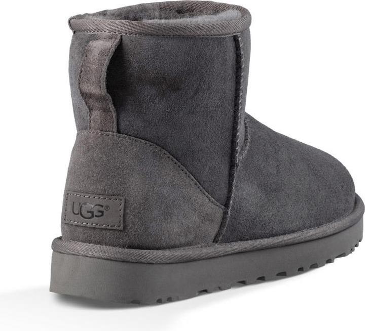 Produktbild Ugg Classic Mini II (39)