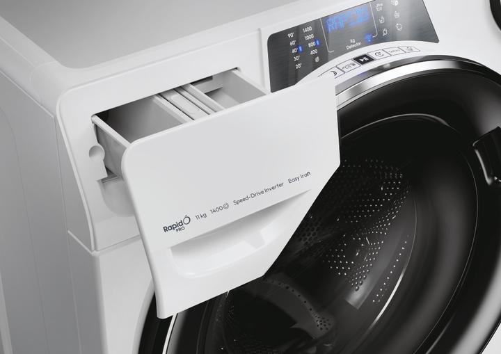 Image du produit Candy PRO RP 4116BWMBC/1-S (11 kg, Gauche)