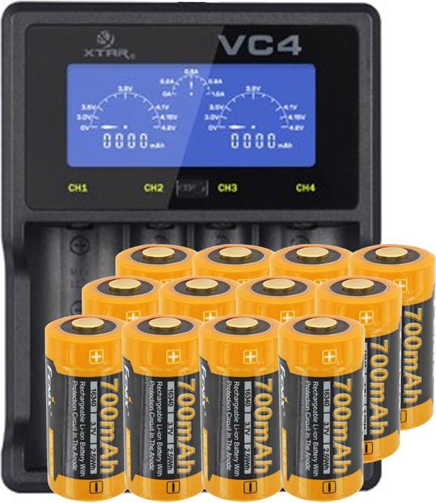 Fenix LCD-Schnell-Ladegerät (1 Stk., CR123A, 700 mAh, Ladegerät inkl. Akku)
