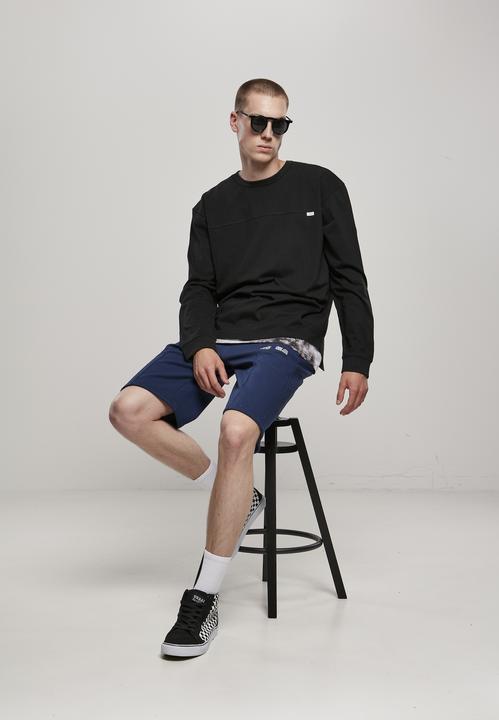 Actual product image Urban Classics Organic Cotton Short Curved Oversized LS (XXL)