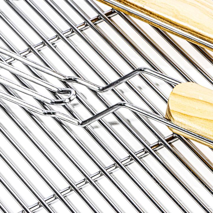 Actual product image Wiltec BBQ Grillrost Eckig 67x40cm Edelstahl Grillgitter Handgriffe Gasgrill Kugelgrill