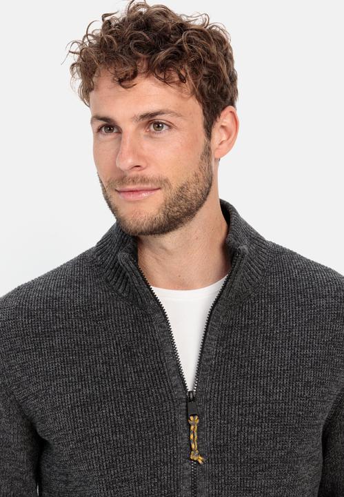 Actual product image Camel Active Cardigan with zip (L)