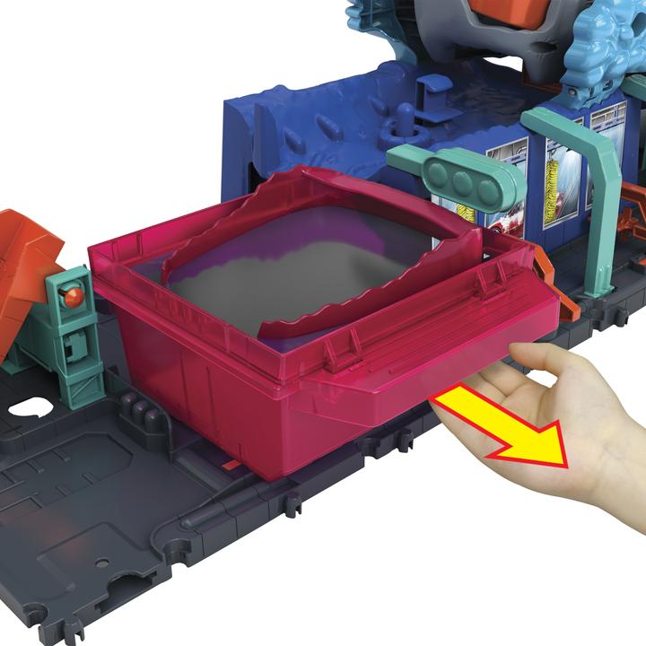 Actual product image Hot Wheels City Ultimate Shark Car Wash