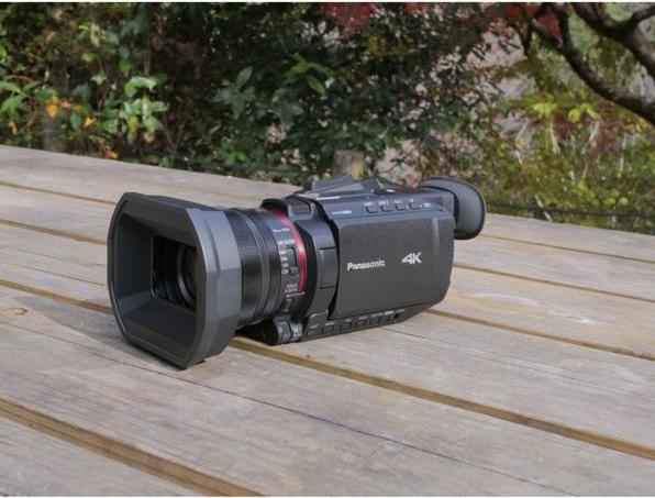 Actual product image Panasonic HC-X1600E schwarz (8.29 Mpx, 24 x)