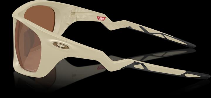 Actual product image Oakley Lateralis