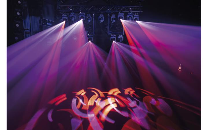 Immagine prodotto Showtec Phantom 100 Spot (Celibe)
