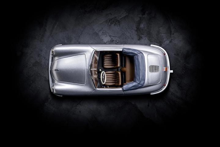 Produktbild Schuco Porsche 356 Gmünd silber 1:43